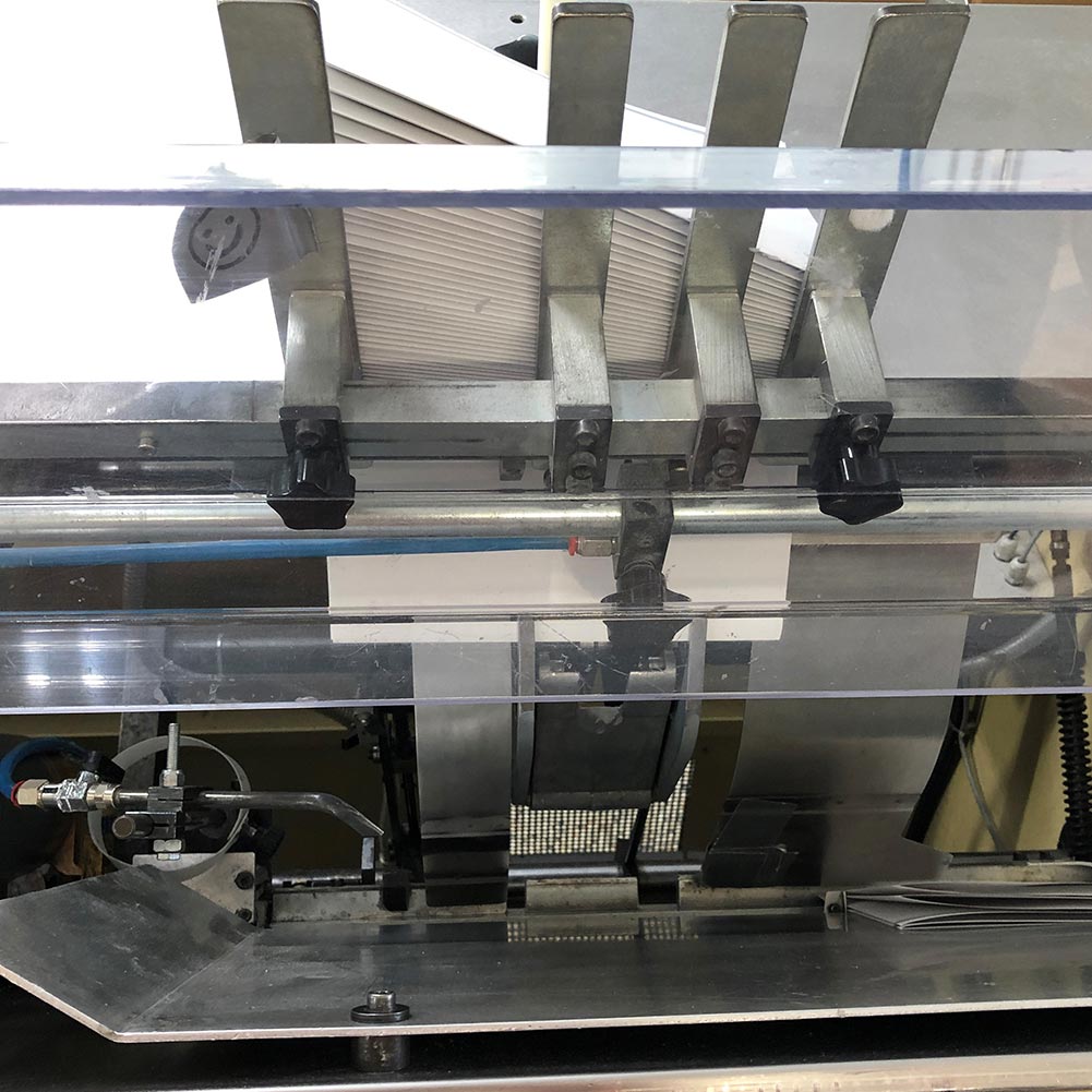 Buchbinderei-Koehler-Roth-Rodgau-Bindemaschine